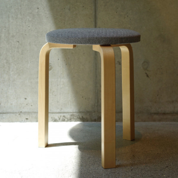 STOOL 60 Re-wool Artek (アルテック)SEMPRE Stool 60 Series by Artek | Connox Shop