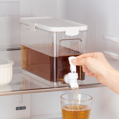 ニトリ 冷蔵庫にいれたままドリンクサーバー（3.3L） - MIRUMU