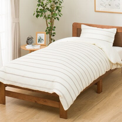 ニトリ　掛け布団　枕　本体　カバー付き　ぬいぐるみセット ニトリ 掛け布団 枕 本体 カバー付き ぬいぐるみセット 布団カバー3点