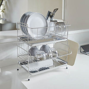 LOWYA kitchen storage items and drainers