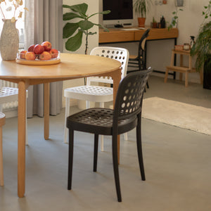 Ton（トン）ダイニングテーブル・デスク