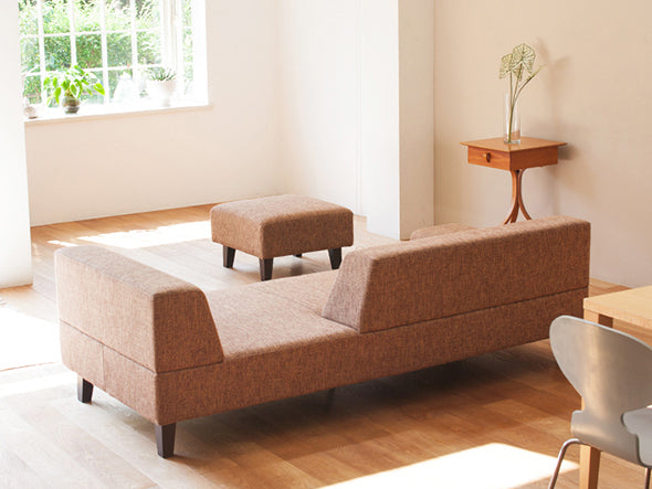 PIVO ONE ARM SOFA