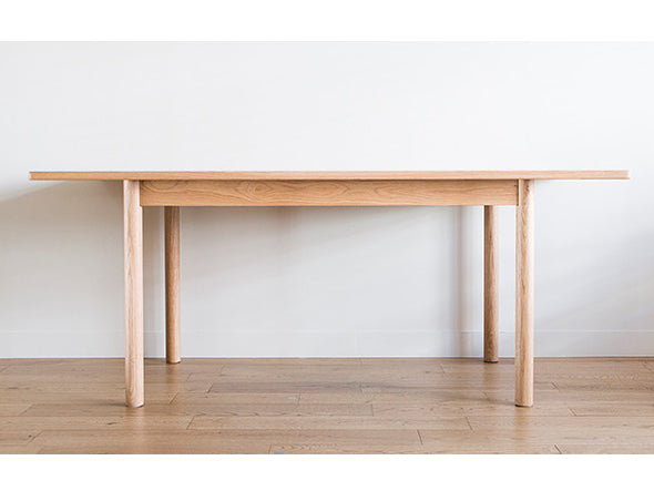 DIMANCHE DINING TABLE