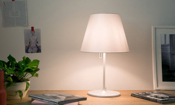 MELAMPO Table Lamp, Silver