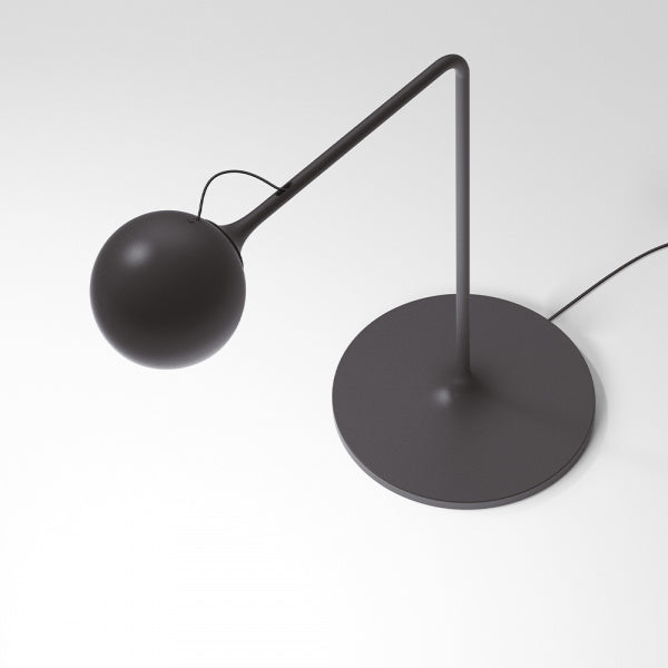 IXA Table Lamp