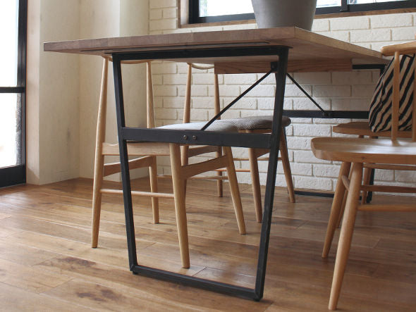 splem dining table