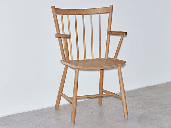 J42 CHAIR