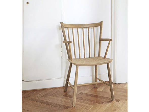 J42 CHAIR