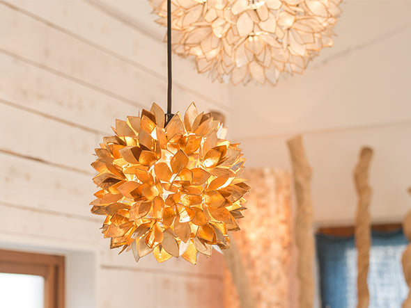 Shell Flower Lamp