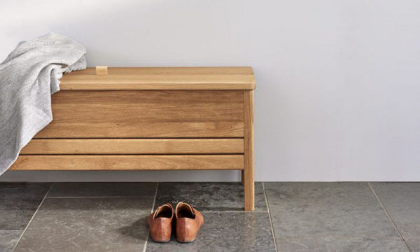 A Line Storage Bench 111 Oak