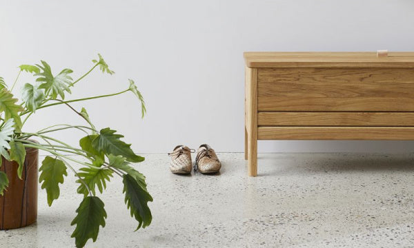A Line Storage Bench 111 Oak