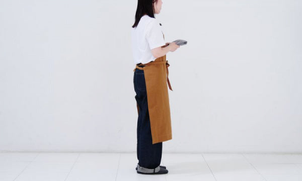 Original Apron Lil