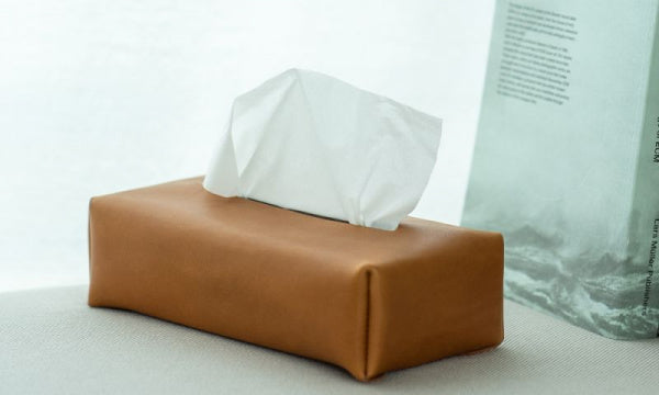 TISSUE COVER Oiled Leather