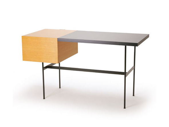 F031 Desk