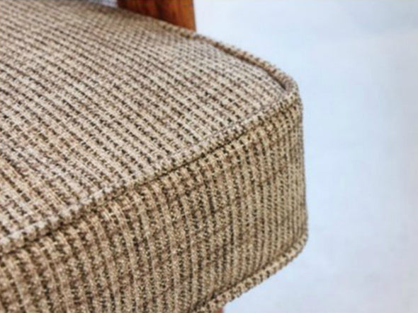 WICKER LOUNGE CHAIR