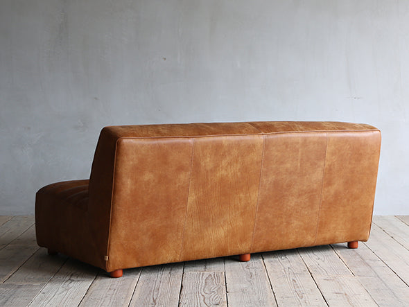 ZEPHYR SOFA