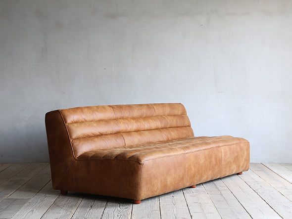 ZEPHYR SOFA