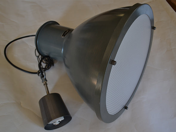 HUNT LAMP