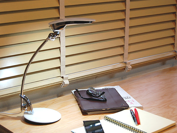 LED DESK LIGHT