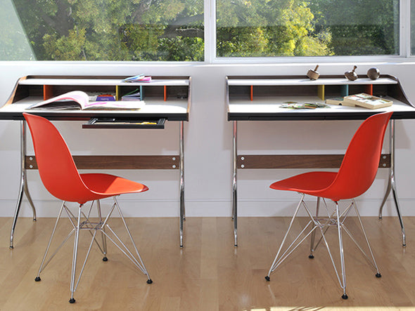 Eames Molded Plastic Side Shell Chair