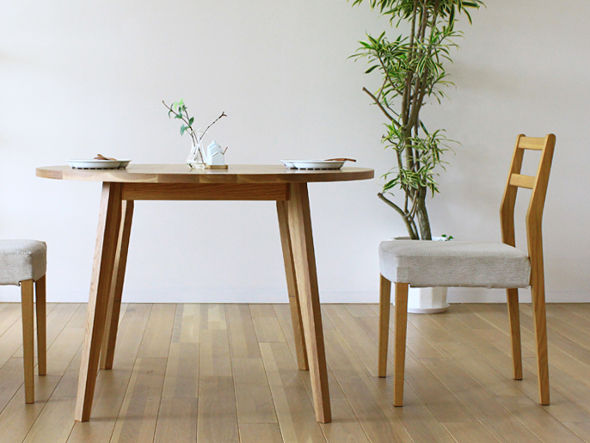 ROUND DINING TABLE Width 105cm