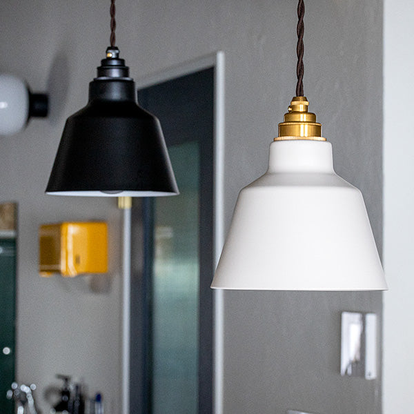 Korat Pendant Black/White