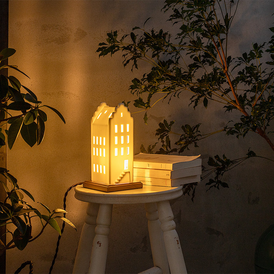LIGHT HOUSE LAMP Gable