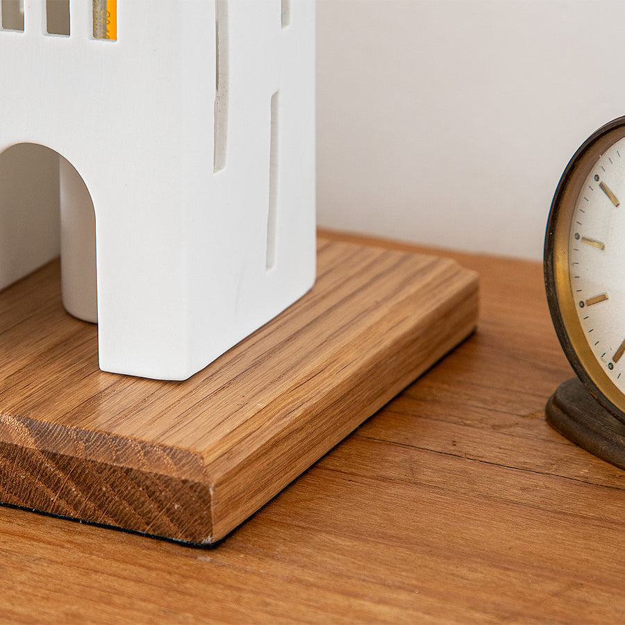 LIGHT HOUSE LAMP Gable