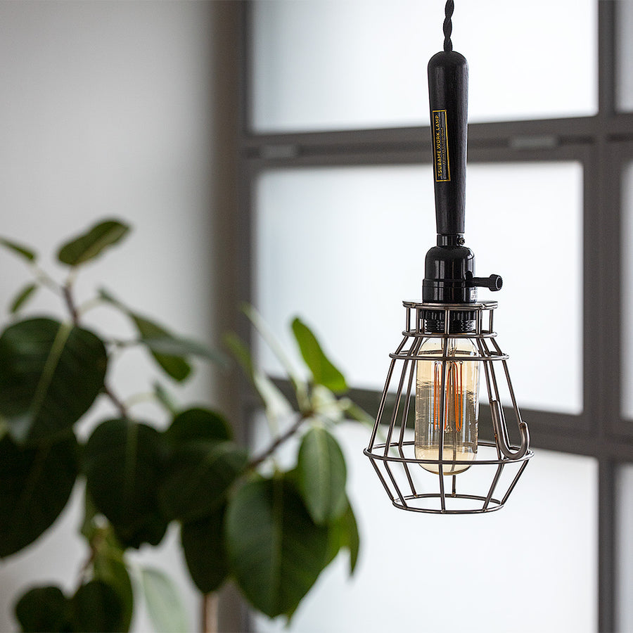 1-light Tsubame work lamp, hook-on ceiling type, black