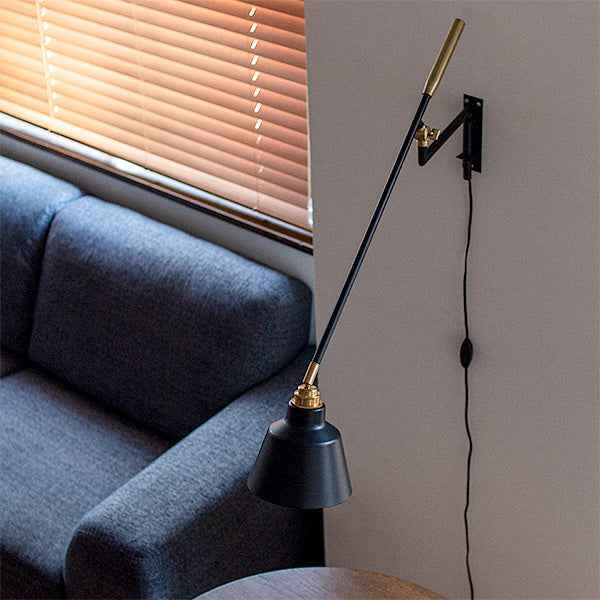 1-light arm wall light Dex Korat Black
