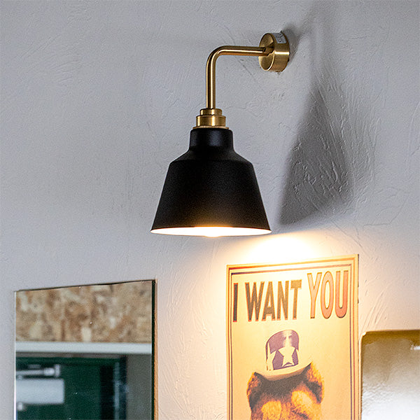 Liancolatwall S Black