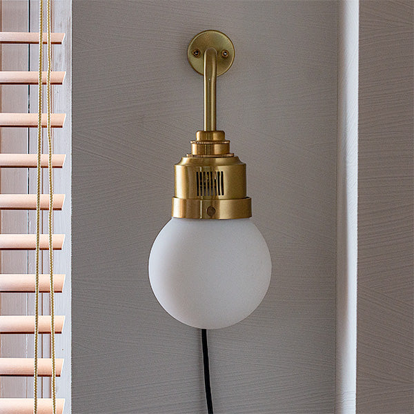 Lien Devon Wall S with remote control bulb