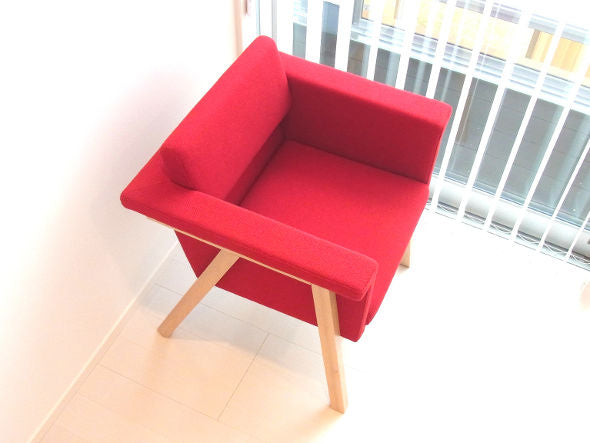 chair M01