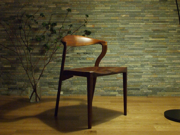 DINING CHAIR