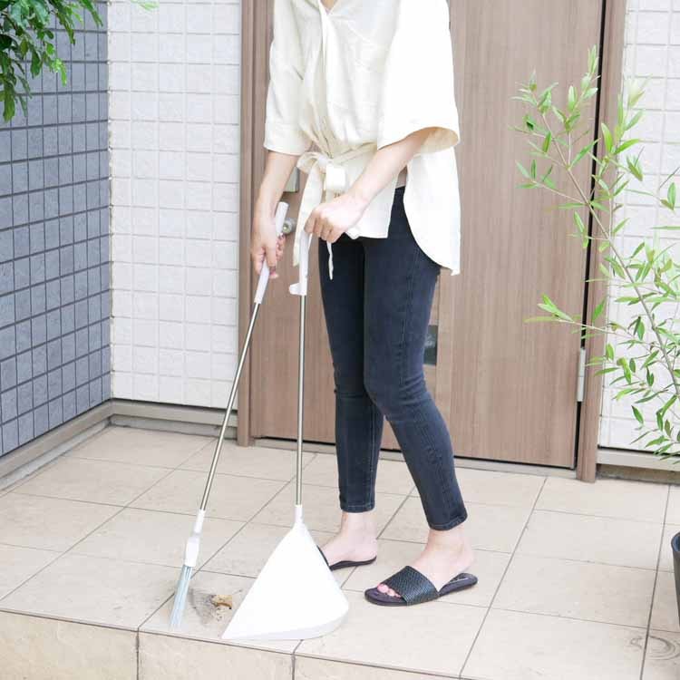Sweep White Gray
