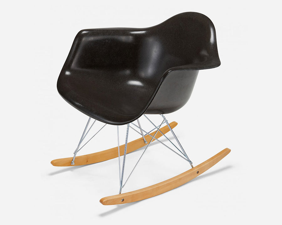 Fiberglass Arm Shell Chair CHARCOAL