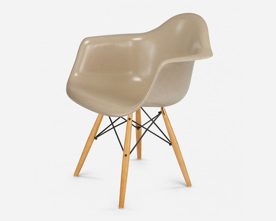 Fiberglass Arm Shell Chair OATMEAL オートミール