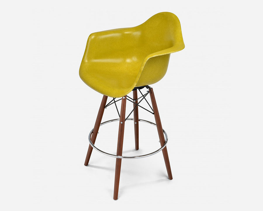 Fiberglass Arm Shell Chair PICKLE ピクルス