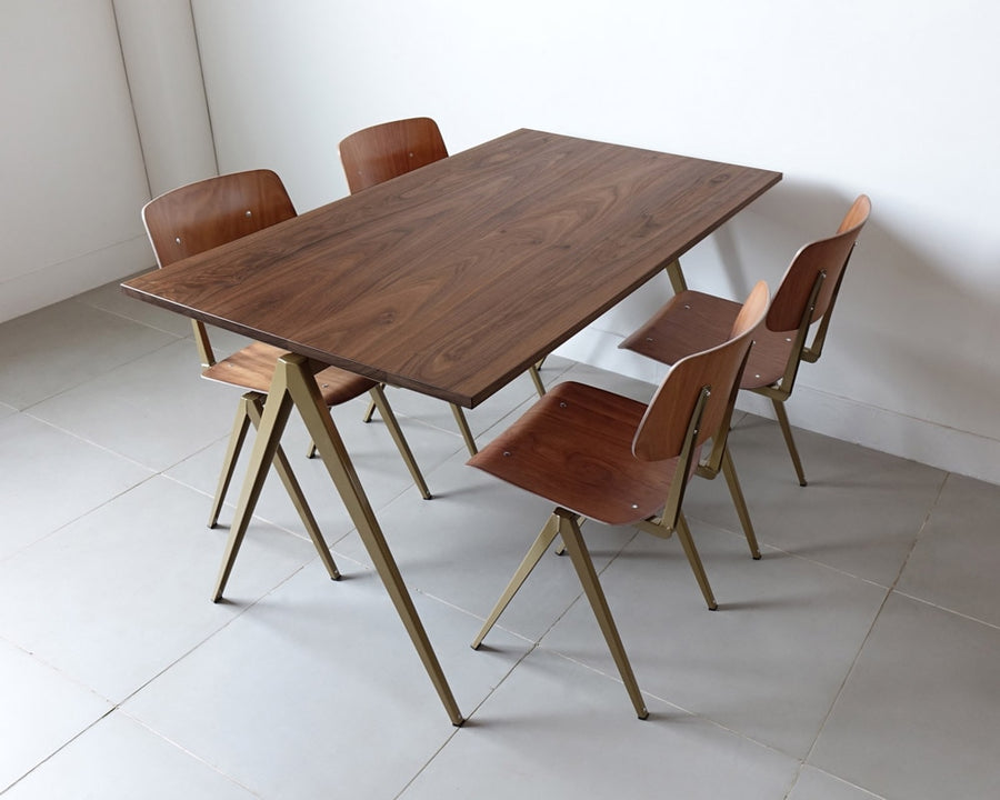 TD.4 Table Walnut P.Gold ガルファニタス S ウォールナット パールゴールド