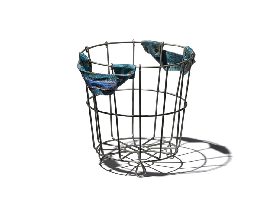 BELT HANDLE ROUND BASKET