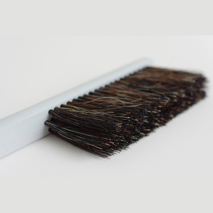 Hand brush and dustpan set