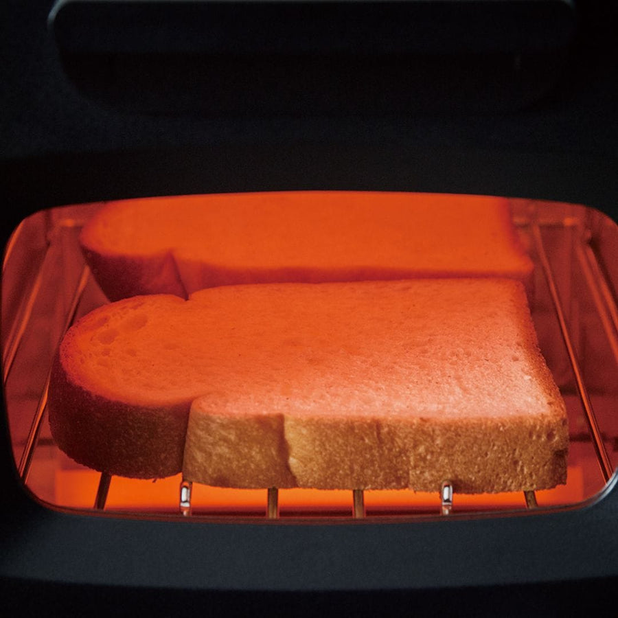 Sliding rack toaster and bread case set