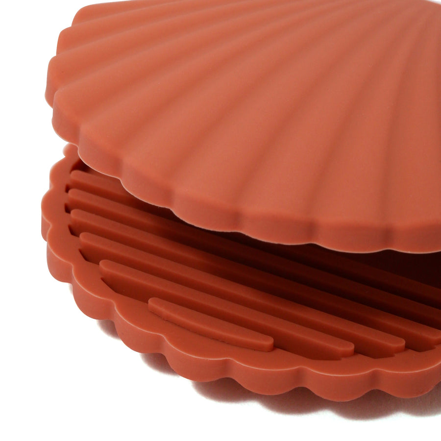 Shell Potholders, Set of 2, Orange