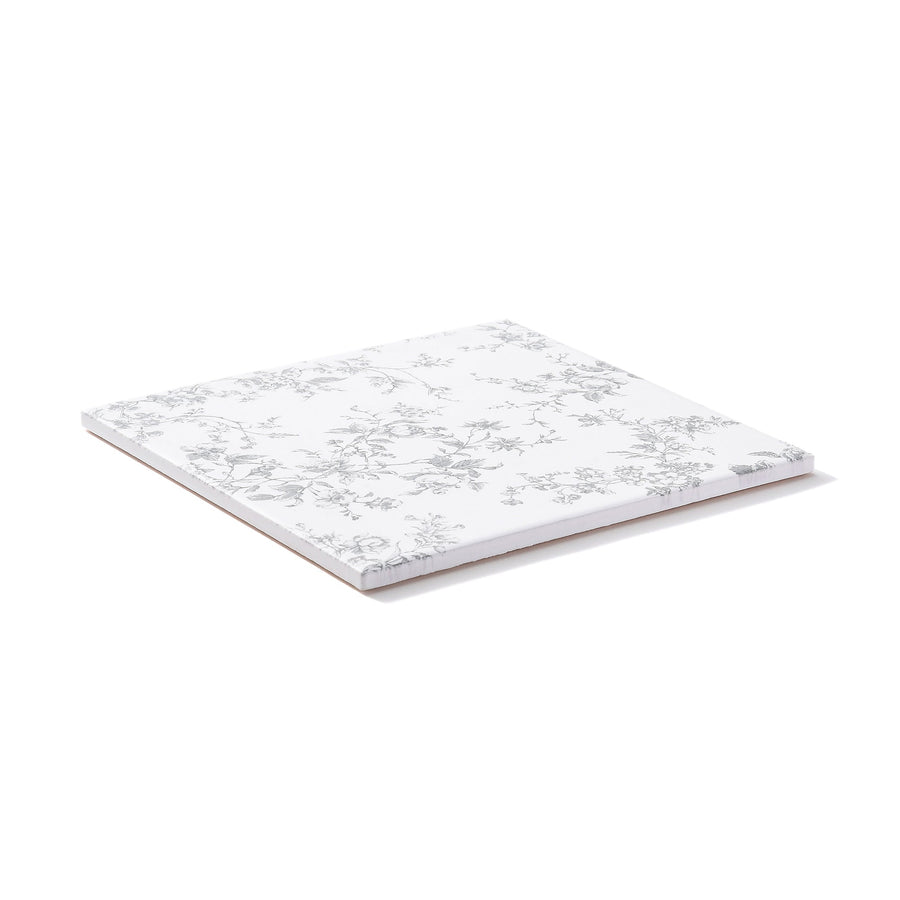 Trivet M Square Botanical White