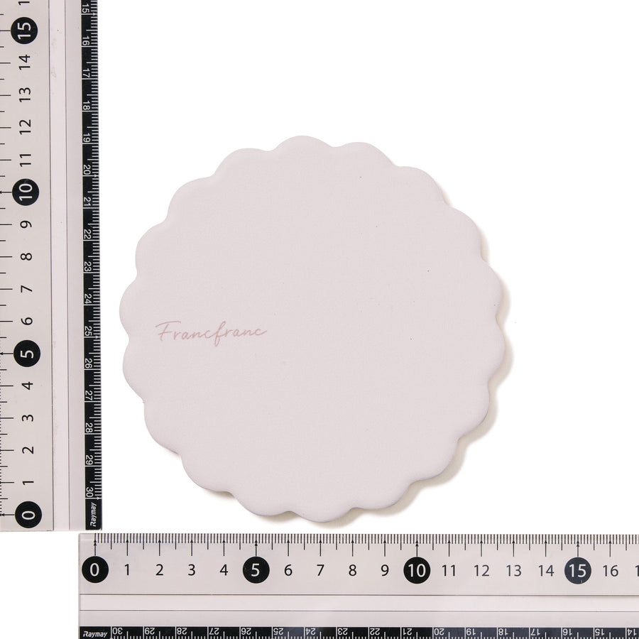 Trivet S Ruffle Logo Ivory