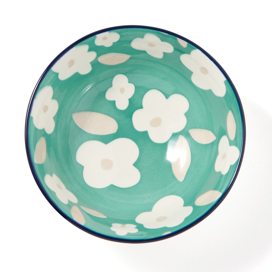 Various plates, bowls, retro flowers