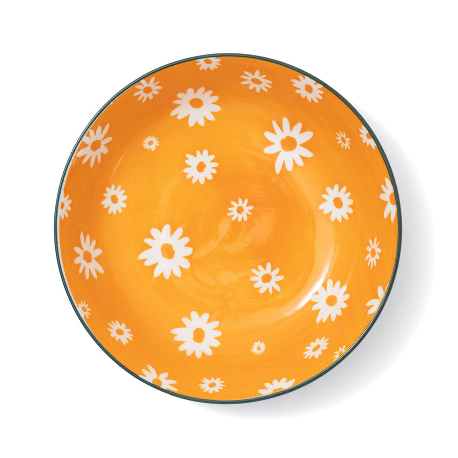 Various plates, small plates, daisy, orange