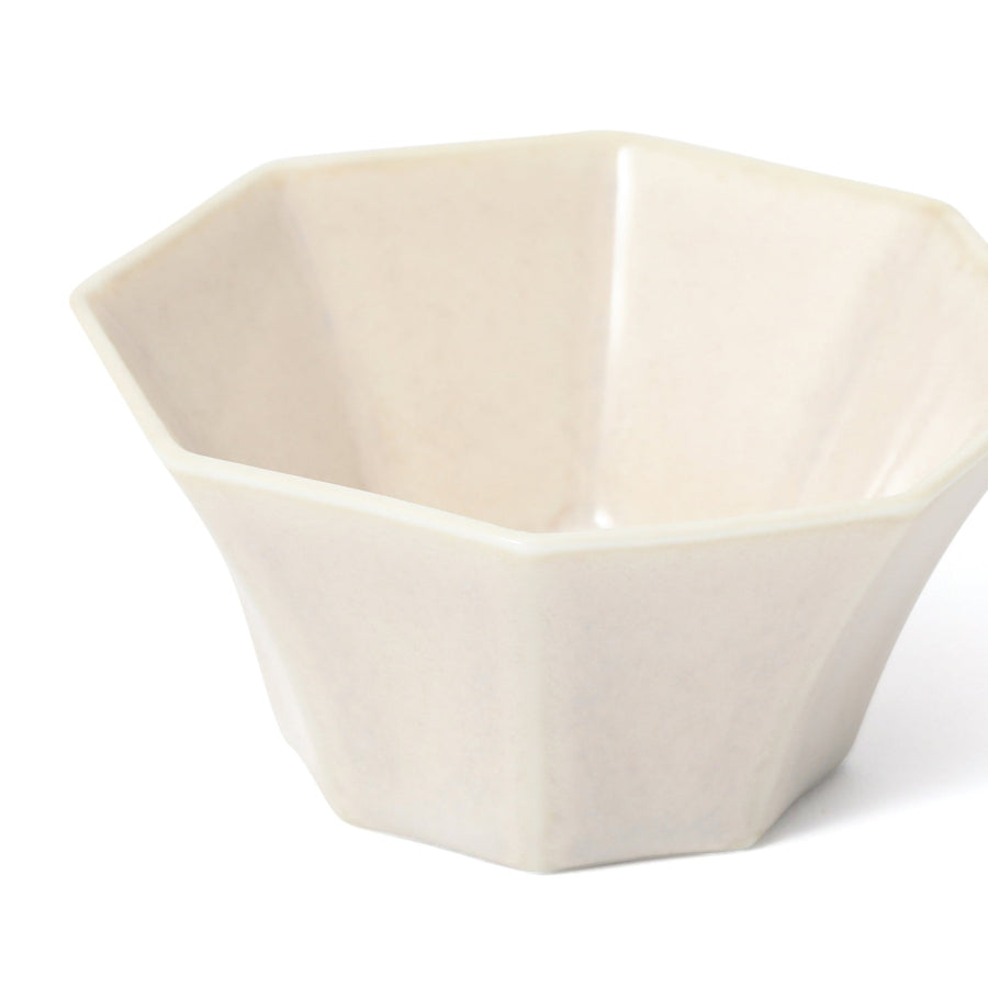 Mino ware small bowl, octagonal, ivory