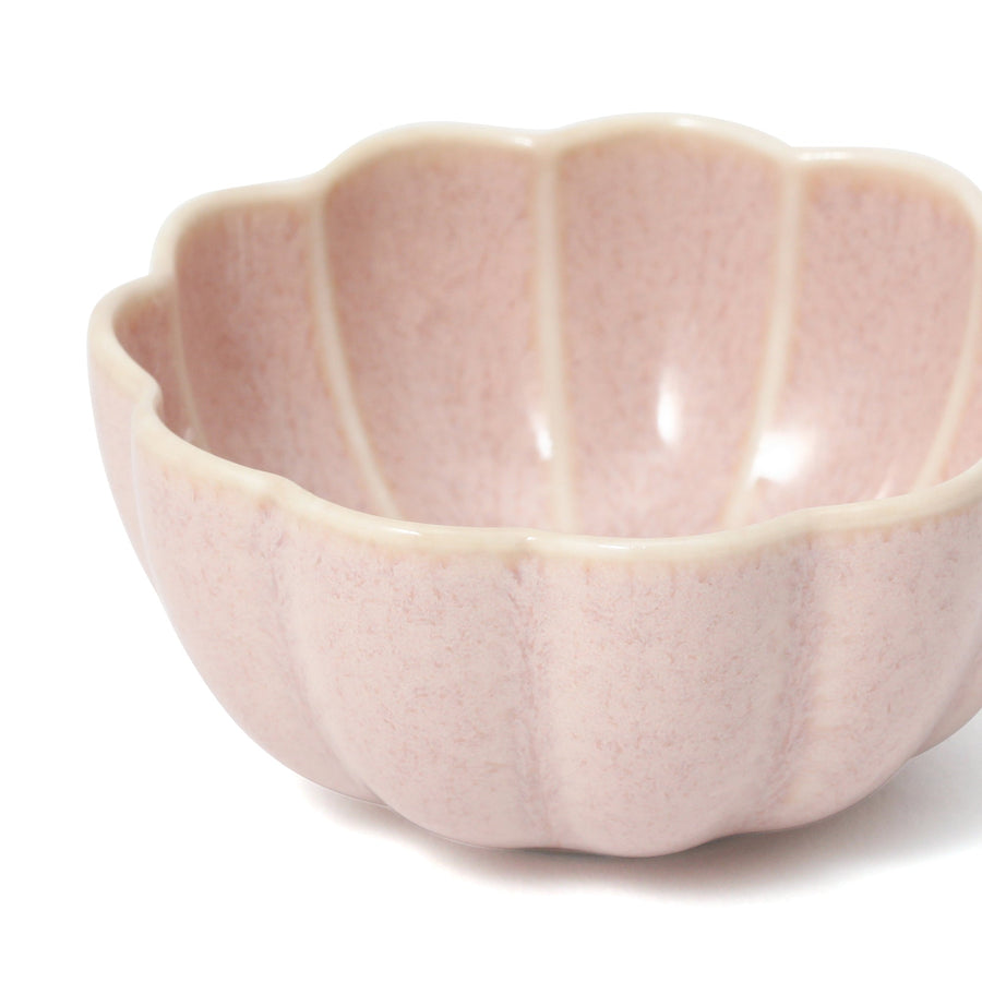 Mino ware bean bowl, flower, pink