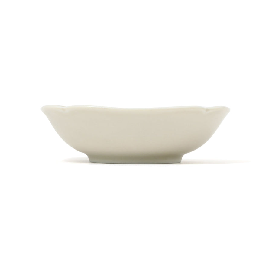 Mino ware small bowl, square, ivory